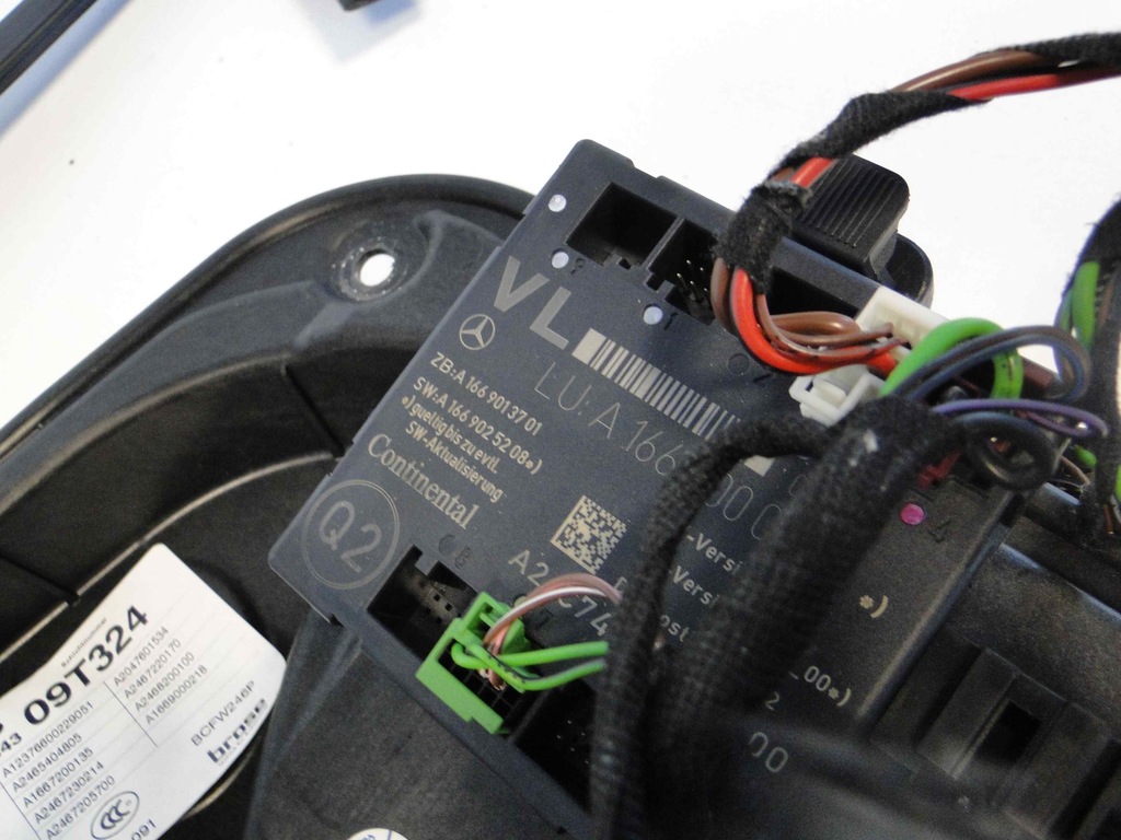 фото №13, Mercedes b w246 246 вкладыш дверь левая перед замок