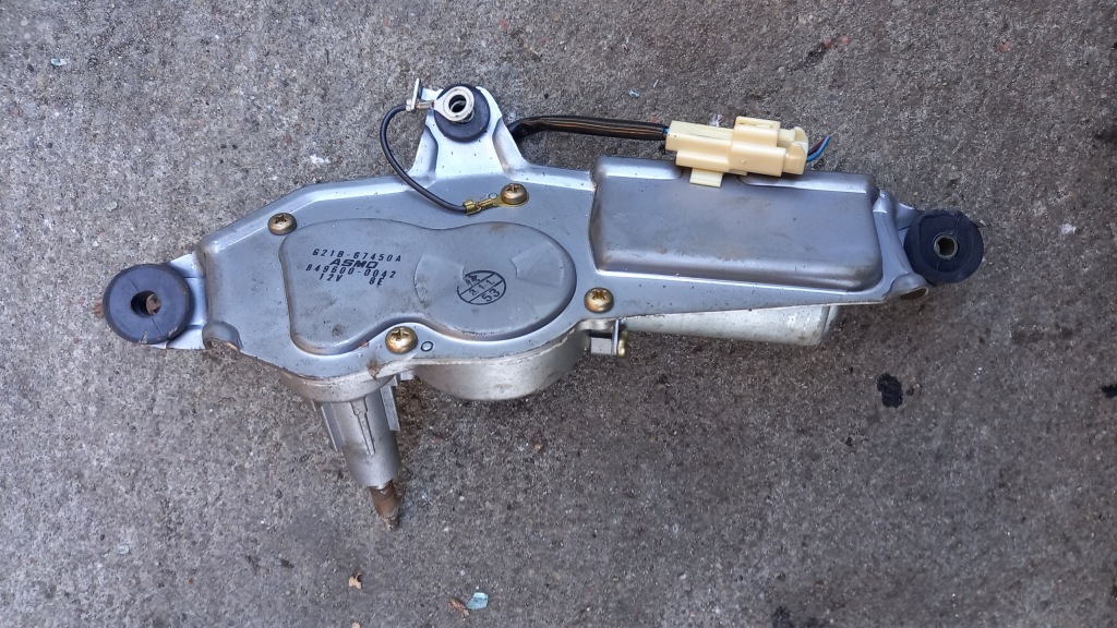 фото №1, Двигатель дворники задняя mazda 6 03r 2.0d