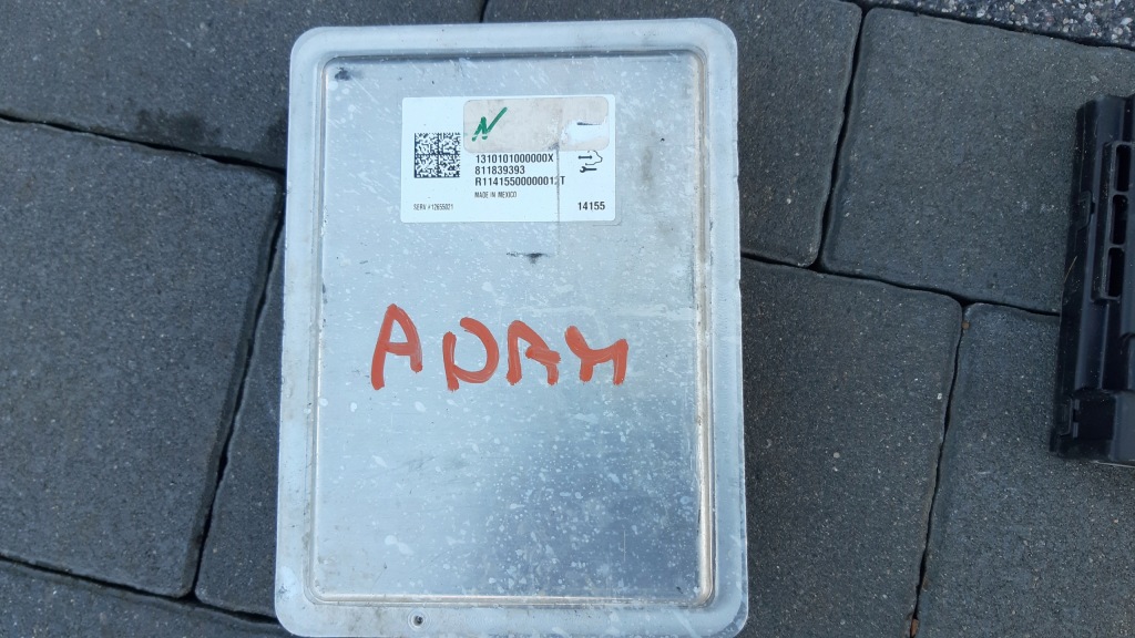 фото №1, Бортовий комп'ютер двигуна opel adam 1310101000000x