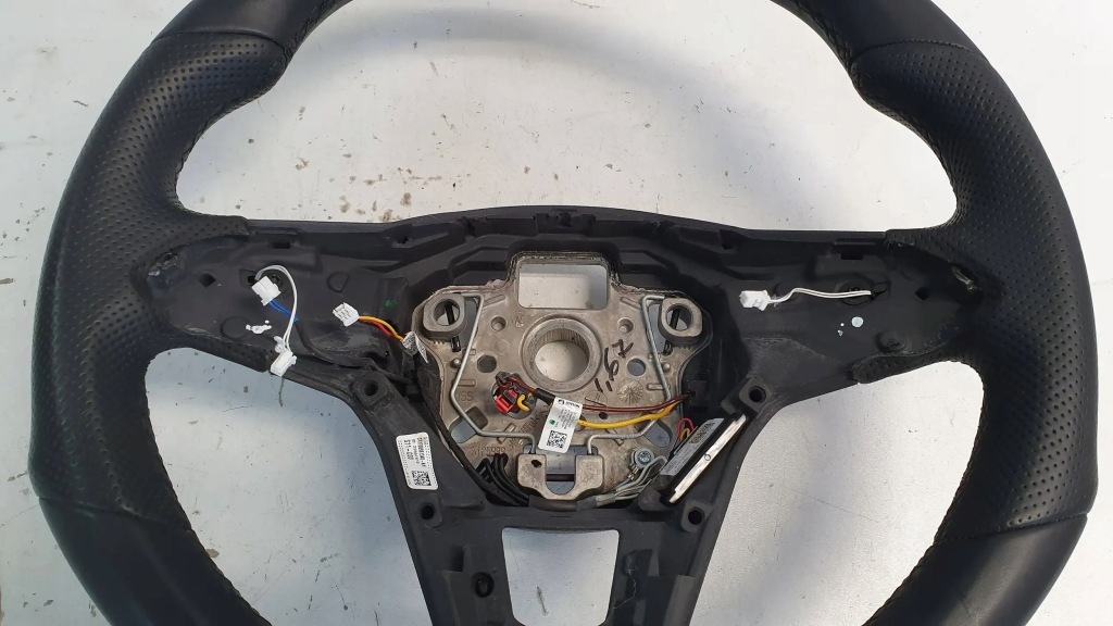 фото №7, Воздуховод multifukncyjna кожа 5h0959542j vw golf 8 viii tiguan passat 19-