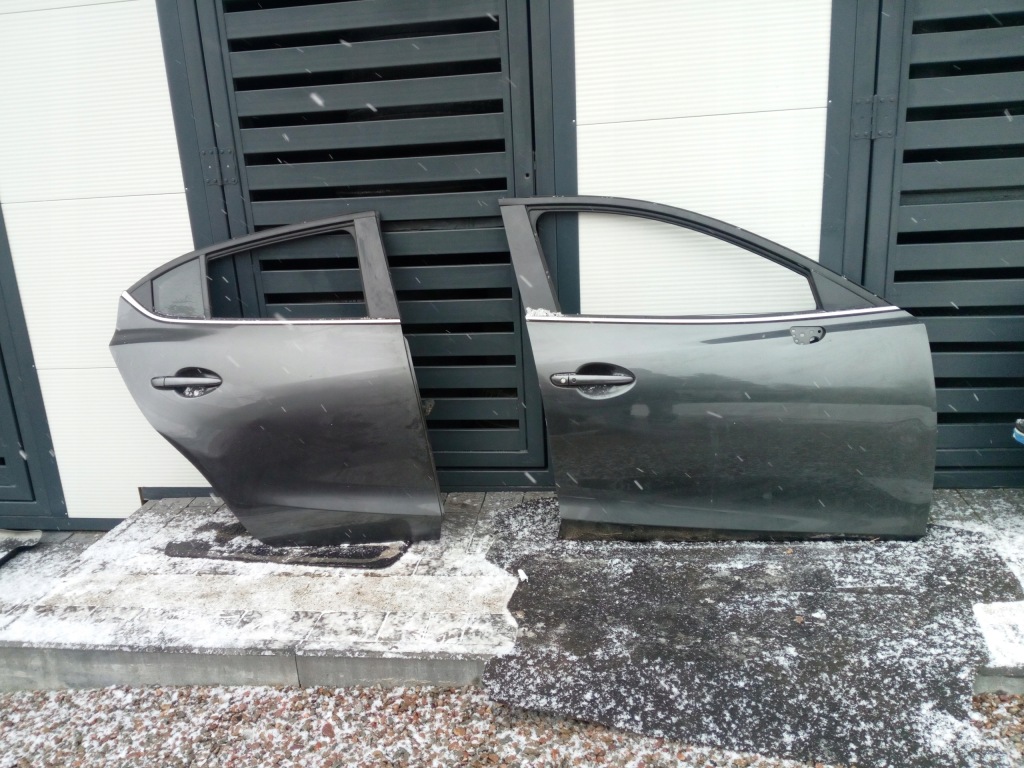 фото №1, Двері праве mazda 3 bm 46g