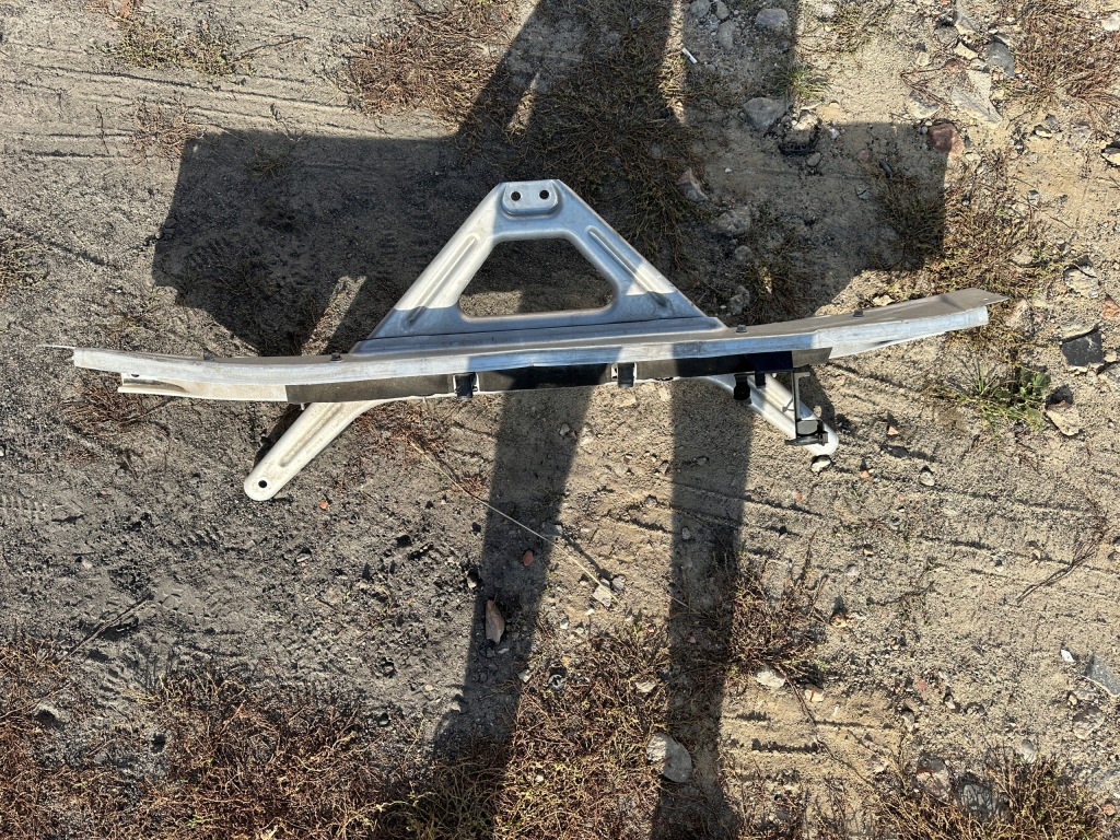 фото №1, Audi q7 4m балка усилитель