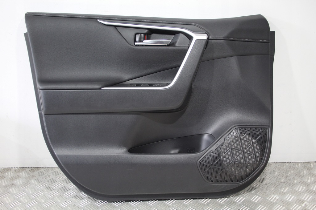 фото №1, Оббивка обшивка двері лівий перед toyota rav4 v 5