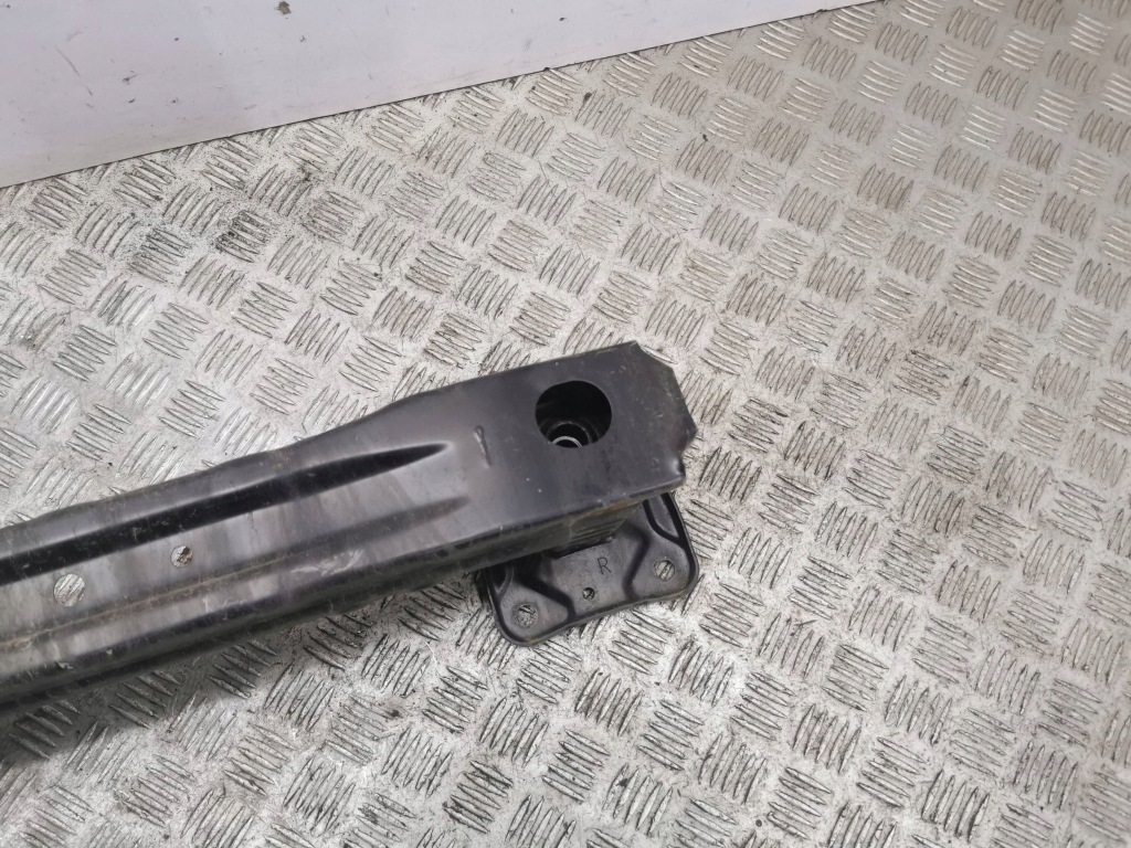 фото №6, Lexus ux 2020 поперечина бампера заднего