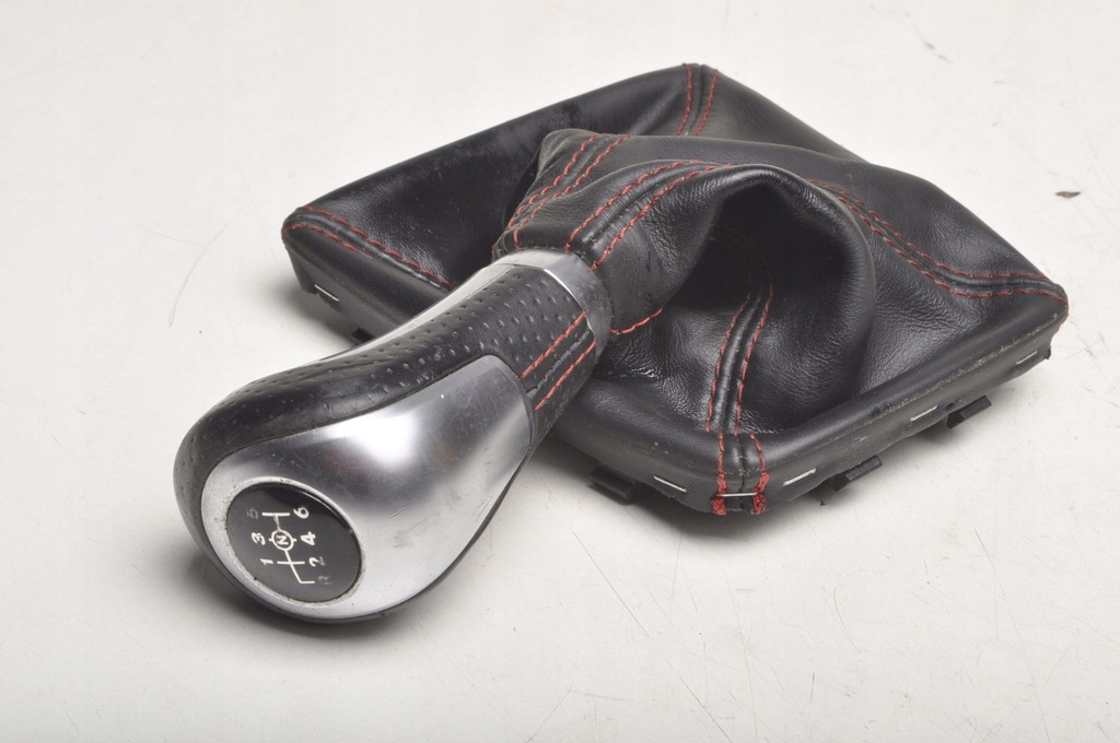 фото №1, Mercedes w117 чехол ручка переключения передач