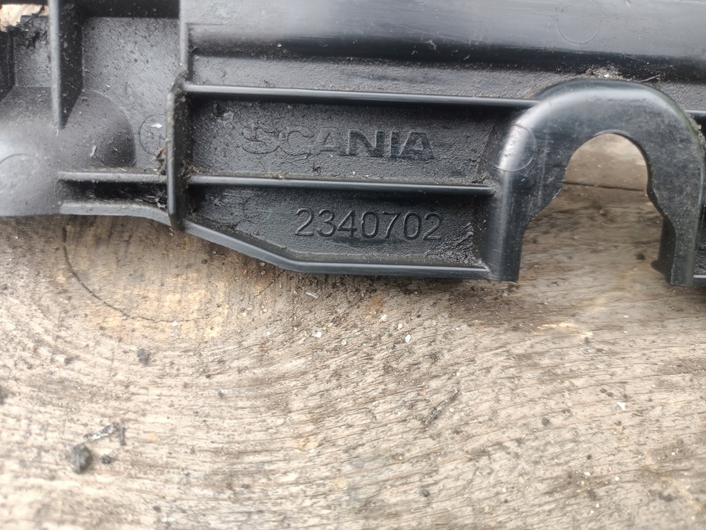 фото №2, Scania r s жабо 2340702 молдинг