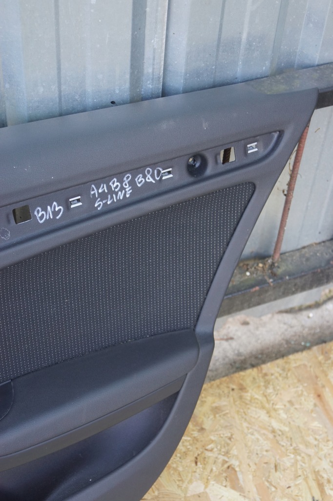 фото №8, Обшивка дверь правый задняя audi a4 b8 s-line