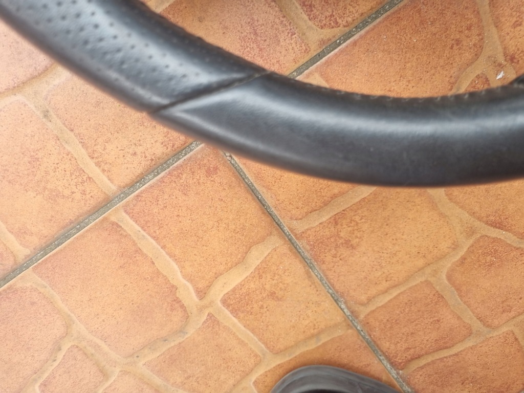 фото №7, Peugeot 308 3008 хром повітропровід шкіряний