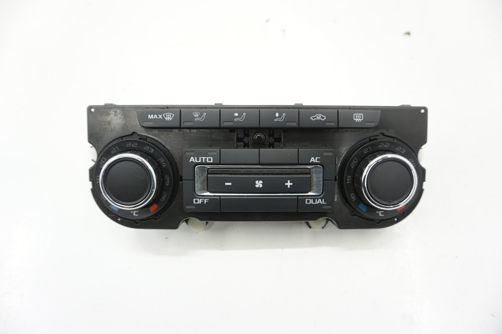 фото №1, Skoda octavia ii scout панель кондиционера 3t0907044ab