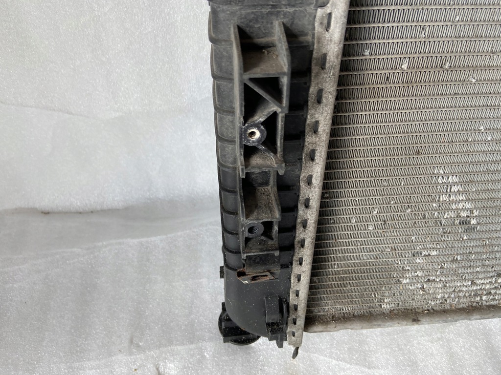 фото №7, Mercedes r-klasa w251 радіатор wody a2515000803