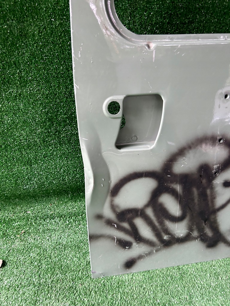 фото №3, Land rover defender 2002- крышка багажника задняя дверь задняя