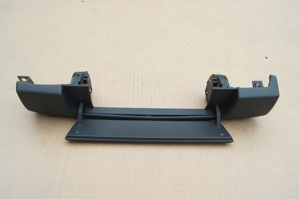 фото №1, Gd audi a8 4h рамка защита консоли 4h1857289e