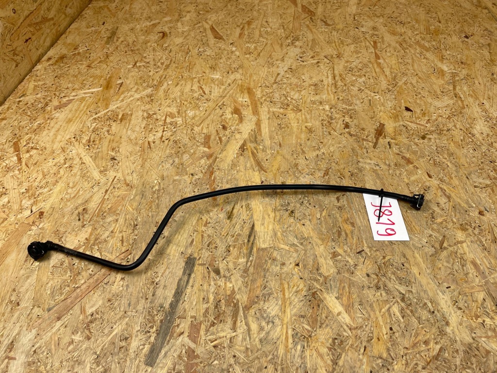 фото №1, Патрубок труба шланг води mercedes w176 w246 w117 a2465010225