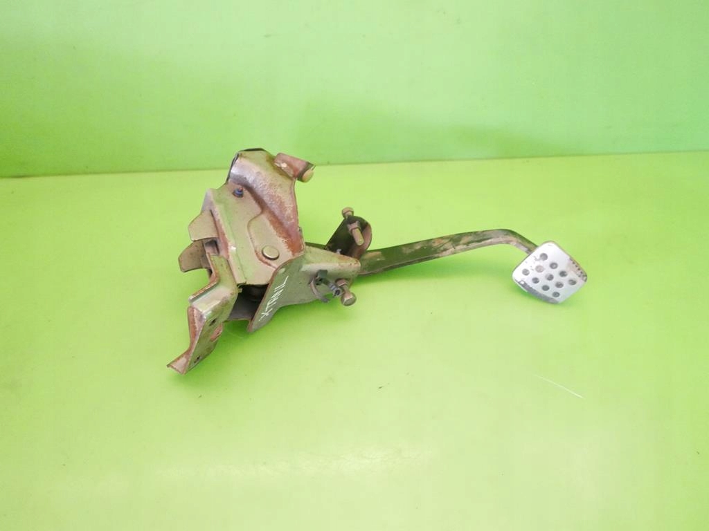 фото №7, Педаль зчеплення nissan x-trail i t30 2.0 16v 00-03