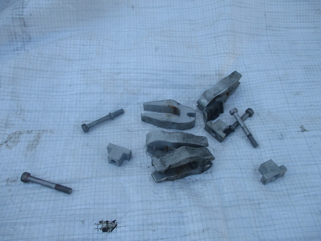 фото №1, Крепление впрыска subaru forester iv outback xv 2.0d