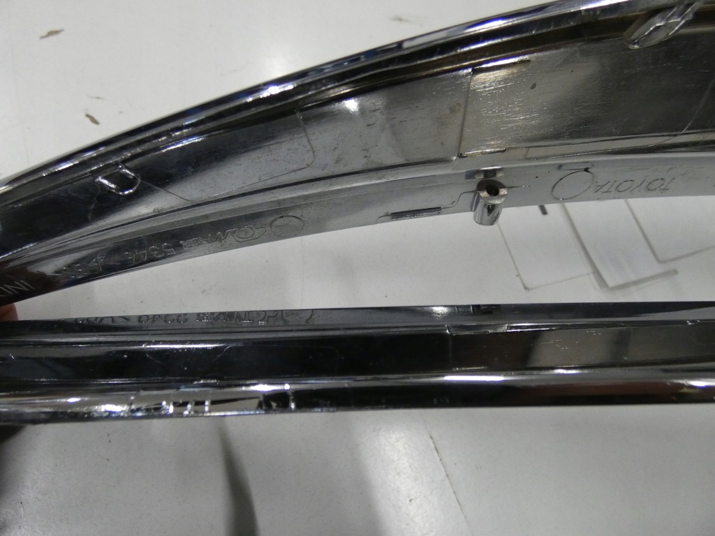 фото №14, Хром, молдинг лампы, фара перед toyota corolla e-16 правый i левый 494.