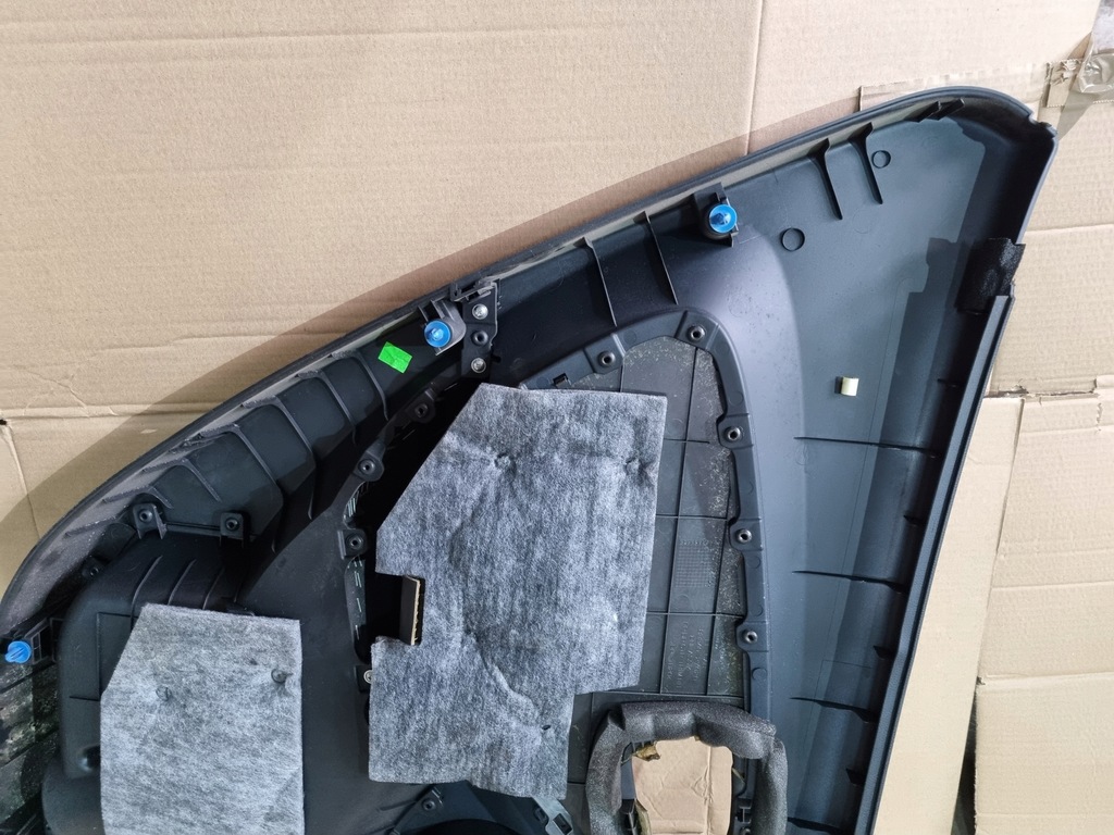 фото №8, Hyundai ix35 10-15r обшивка дверь правый задняя