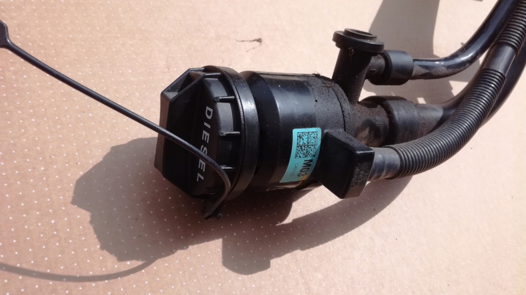 фото №4, Hyundai santa fe iv заливна горловина пального кришка труба стан bd