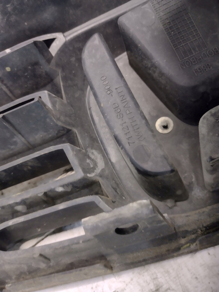 фото №12, Решітка радіатора решітка радіатора honda civic vii 7 lift 71121-s6d-0000