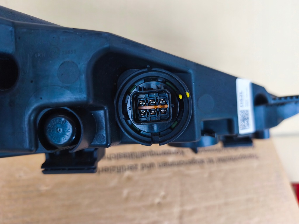 фото №1, Hyundai kona i lift лампа левая перед передняя противотуманная фара drl