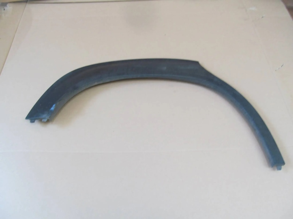Citroen c3 aircross 17-23 молдинг накладка крыла правый задний  задняя c408 Киев