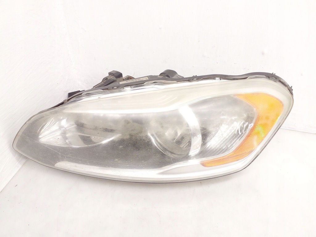 фото №1, Фара левая сторона volvo xc60 31358113