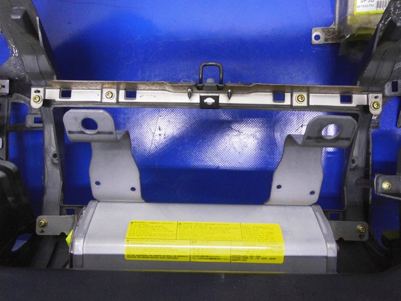 фото №7, Панель приладів консоль приладова eu mitsubishi pajero iii