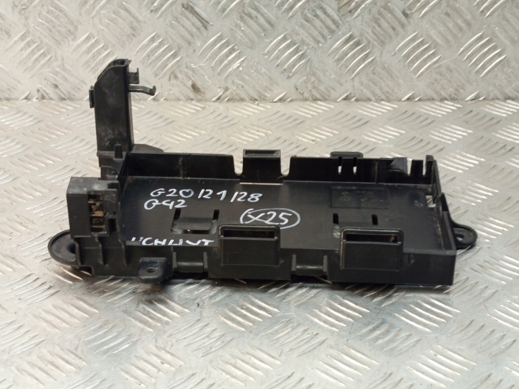 фото №10, Bmw g26 кронштейн кронштейн модуля комфорта bdc 6991153