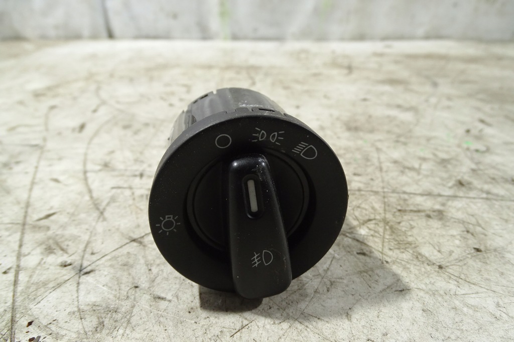 фото №11, Dodge journey 11- выключатель света 68072001ab