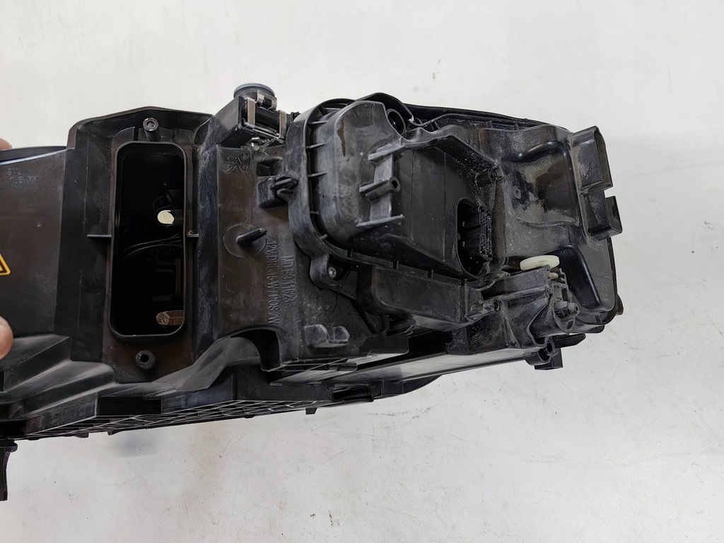 фото №6, Audi q7 4m - лампа ксенон права polecam