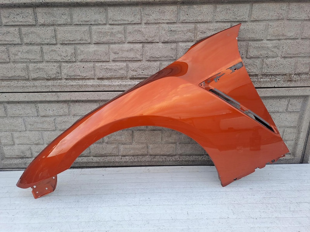 фото №1, Nissan gt-r gtr 08- крыло передний левый оригинал