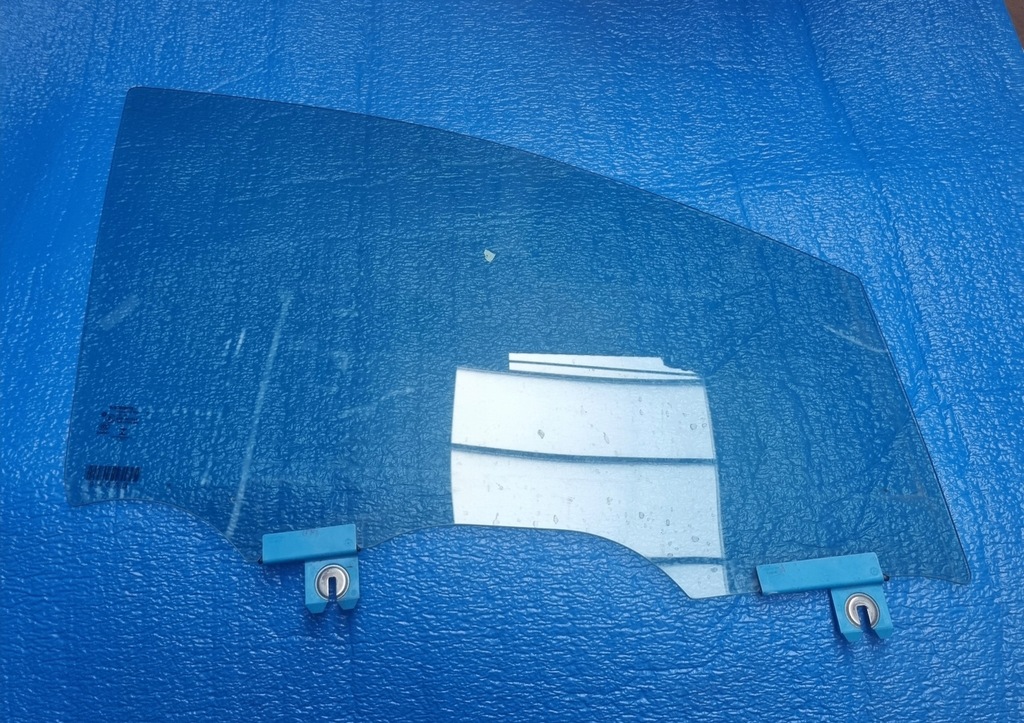 фото №1, Скло перед права chrysler pacifica 68231940ab