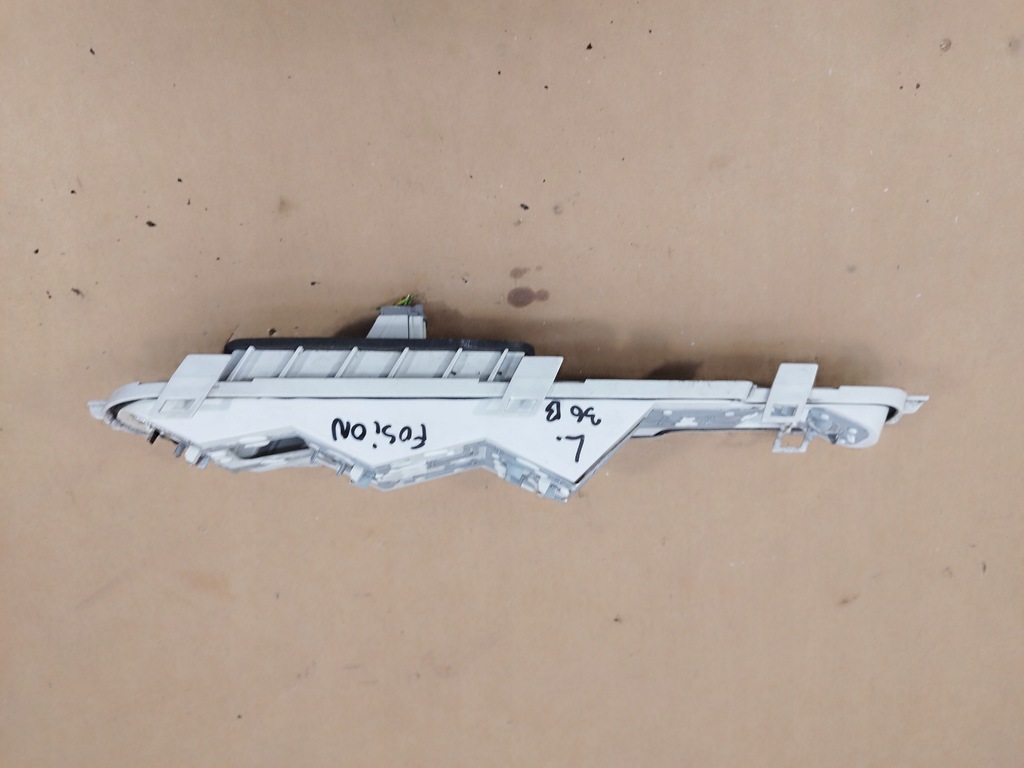 фото №1, Вкладиш лампи лівий задній ford fusion i lata 2005-2012