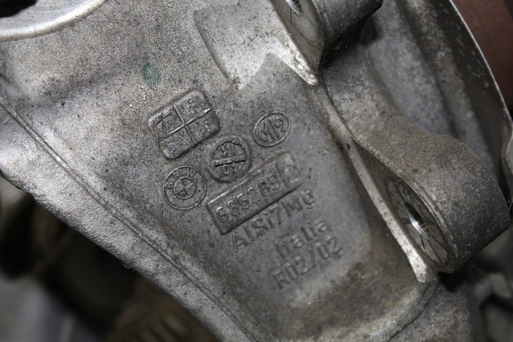 фото №7, Bmw f06 xdrive поворотний кулак задня важелі 6280km