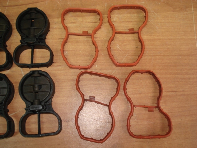 фото №12, Bmw x5 f15 x6 f16 m50d кришка кришка багажника вкладиш колектор впускний 8515685 8515483