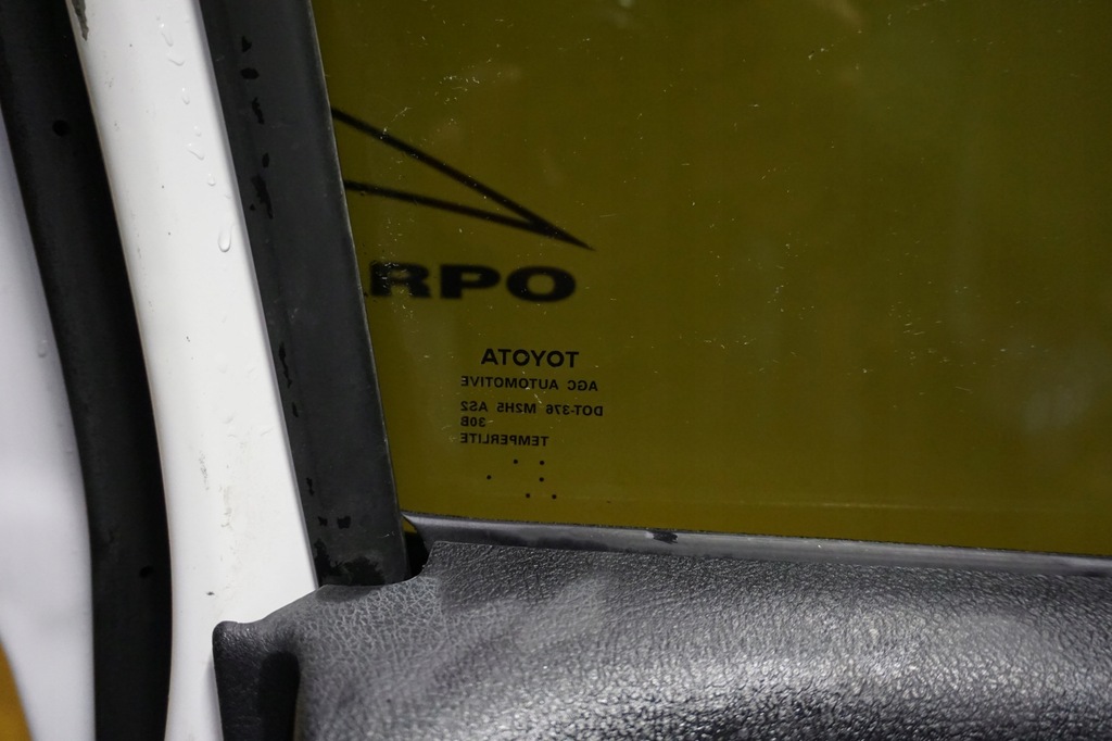 фото №14, Toyota tundra 2007 - 2021 дверь перед левая передние стекло