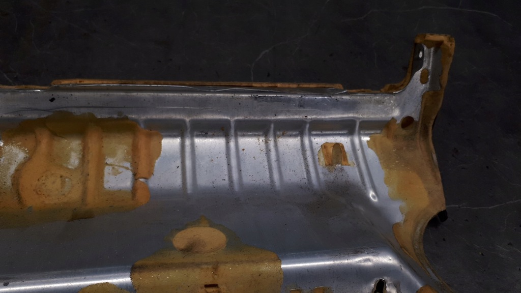 фото №12, Захист консолі mercedes w124 sedan