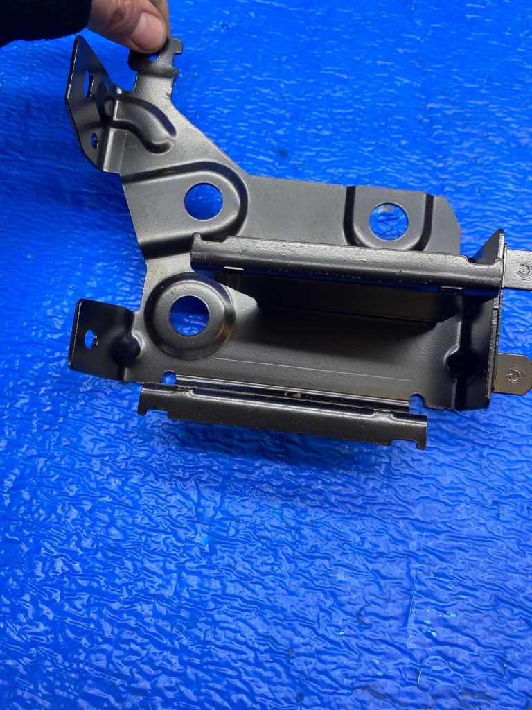 фото №6, Кронштейн балка webasto mercedes w253 2531050002 25.2651.05.0002