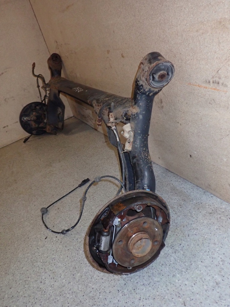 фото №5, Toyota aygo 1.0 05-12 балка подвеска задняя