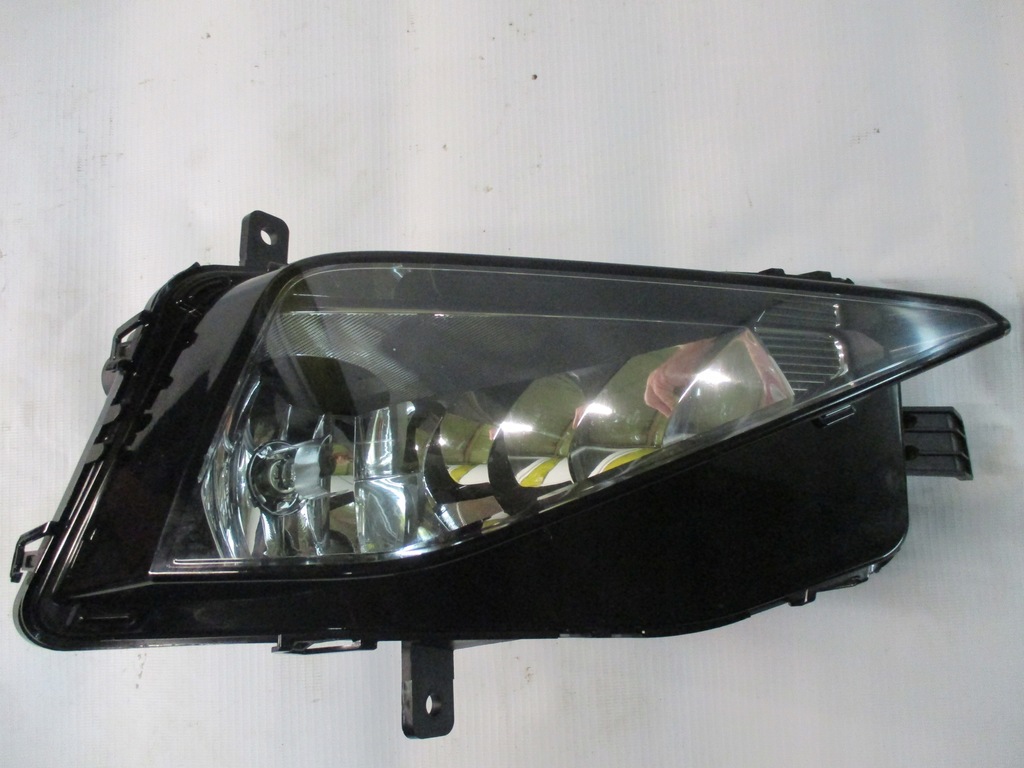 фото №8, Протитуманна фара правий vw golf vii sportsvan lift 18r-