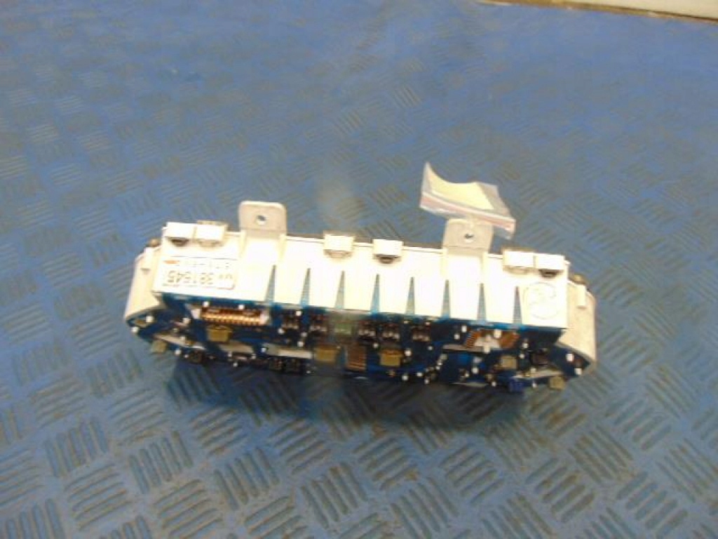 Mitsubishi space wagon панель 381545 в Украине