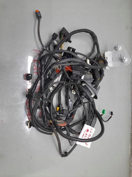 фото №1, Жгут электропроводка отсек двигателя renault captur i 0.9 tce 403889736r
