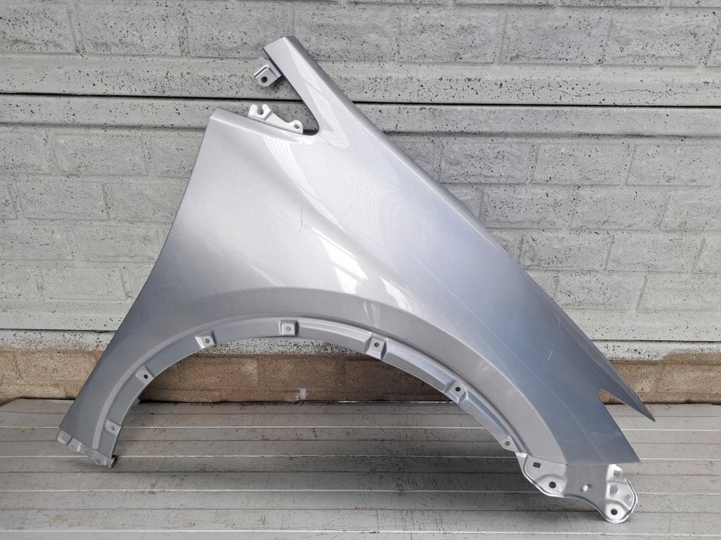 фото №1, Toyota prius 5 v xw60 2023- крыло передний правый оригинал