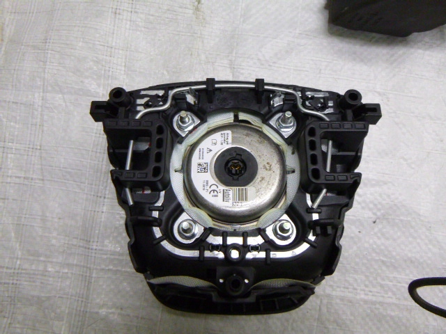 фото №15, Консоль панель приладів панель приладів подушка безпеки ford puma mk2