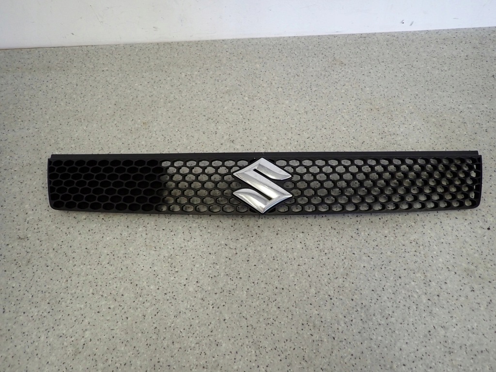 фото №1, Suzuki swift 05-07 решітка радіатора впуск повітря решітка радіатора