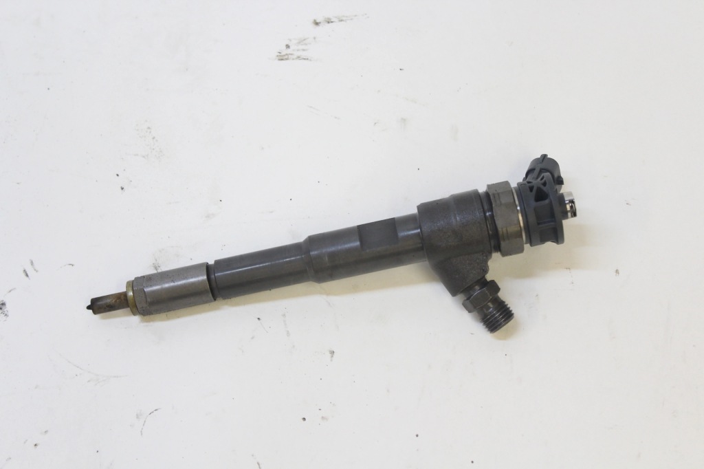 фото №1, Renault kadjar форсунка 8201108033