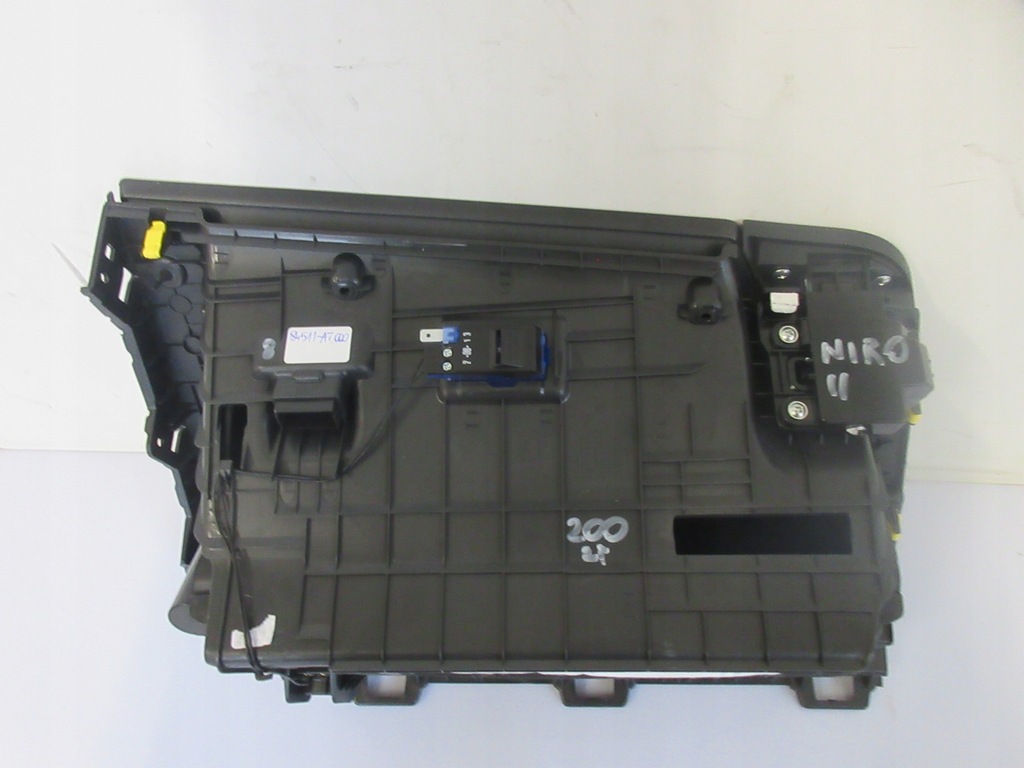 фото №6, Kia niro ii 1.6 hev 2022- бардачок пасажира панелі консолі 84511-at000