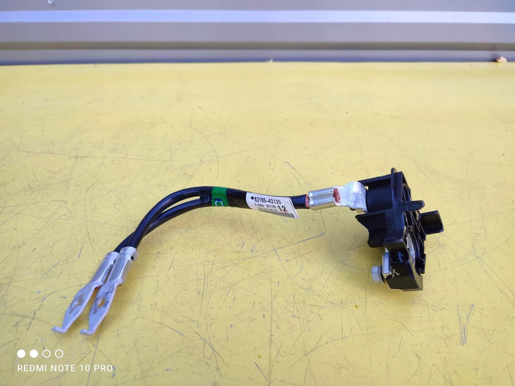 фото №1, Toyota rav4 v кабель плюсовой 82165-42120