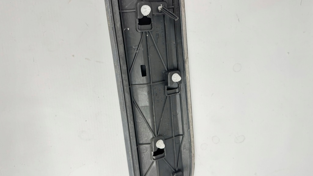 фото №12, Skoda superb iii 3 2015 - молдинг двері задня правий 3v0854950