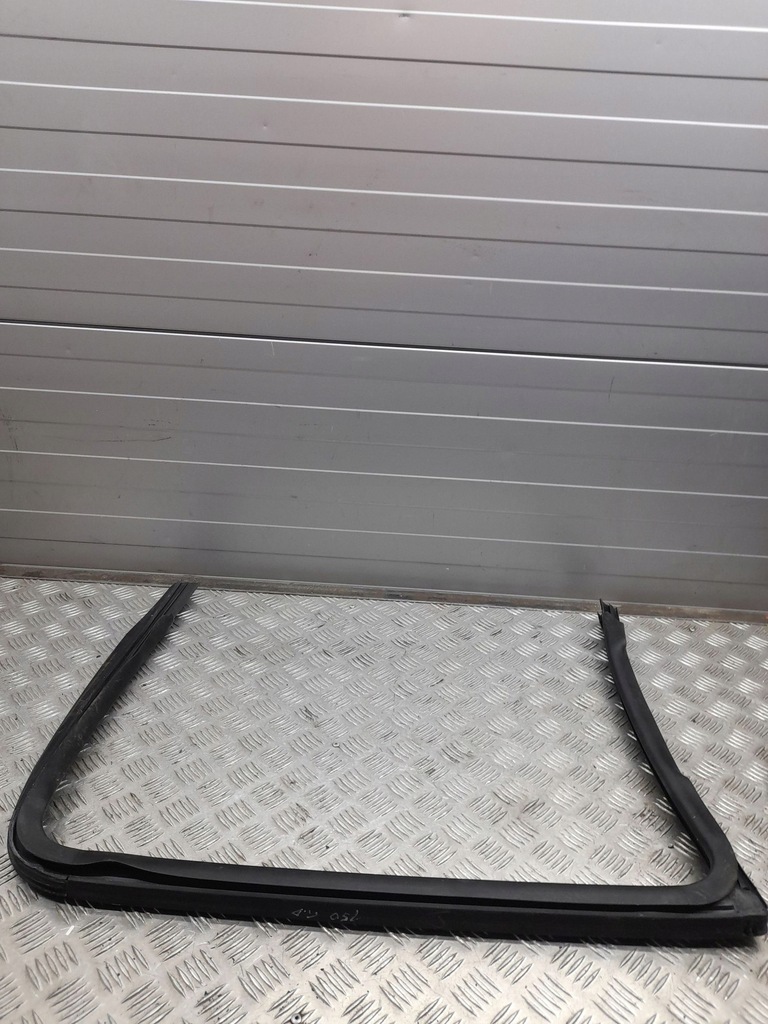 фото №6, Ford f150 2017 задня сторона права рамка скло двері задніх